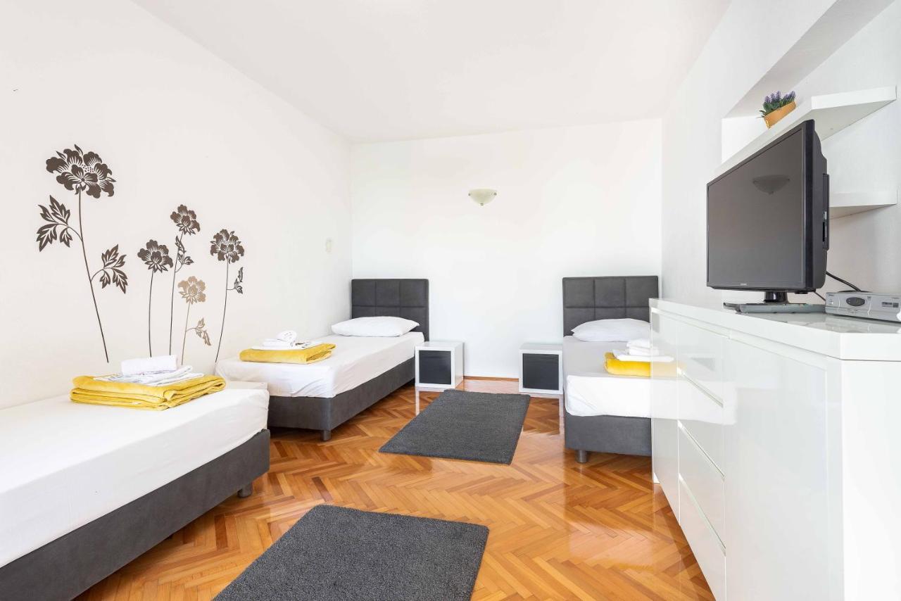 Apartmani Tatjana Novalja Extérieur photo