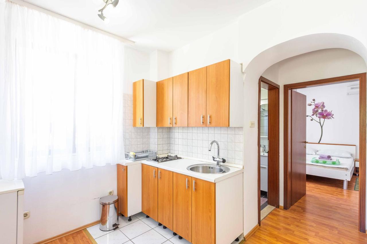 Apartmani Tatjana Novalja Extérieur photo