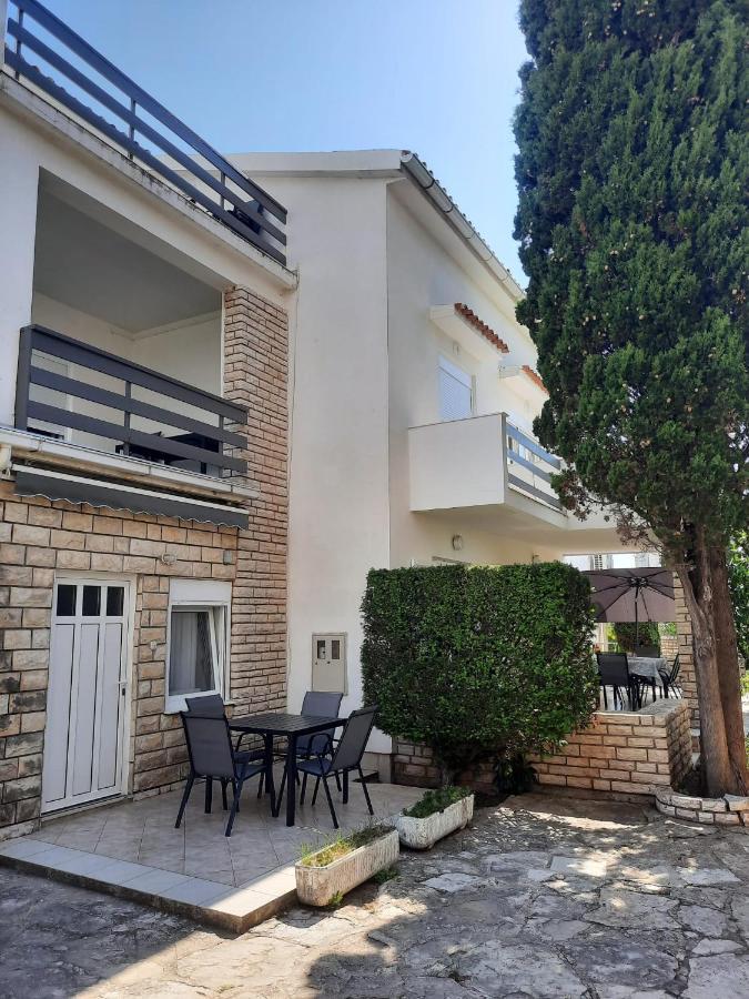 Apartmani Tatjana Novalja Extérieur photo
