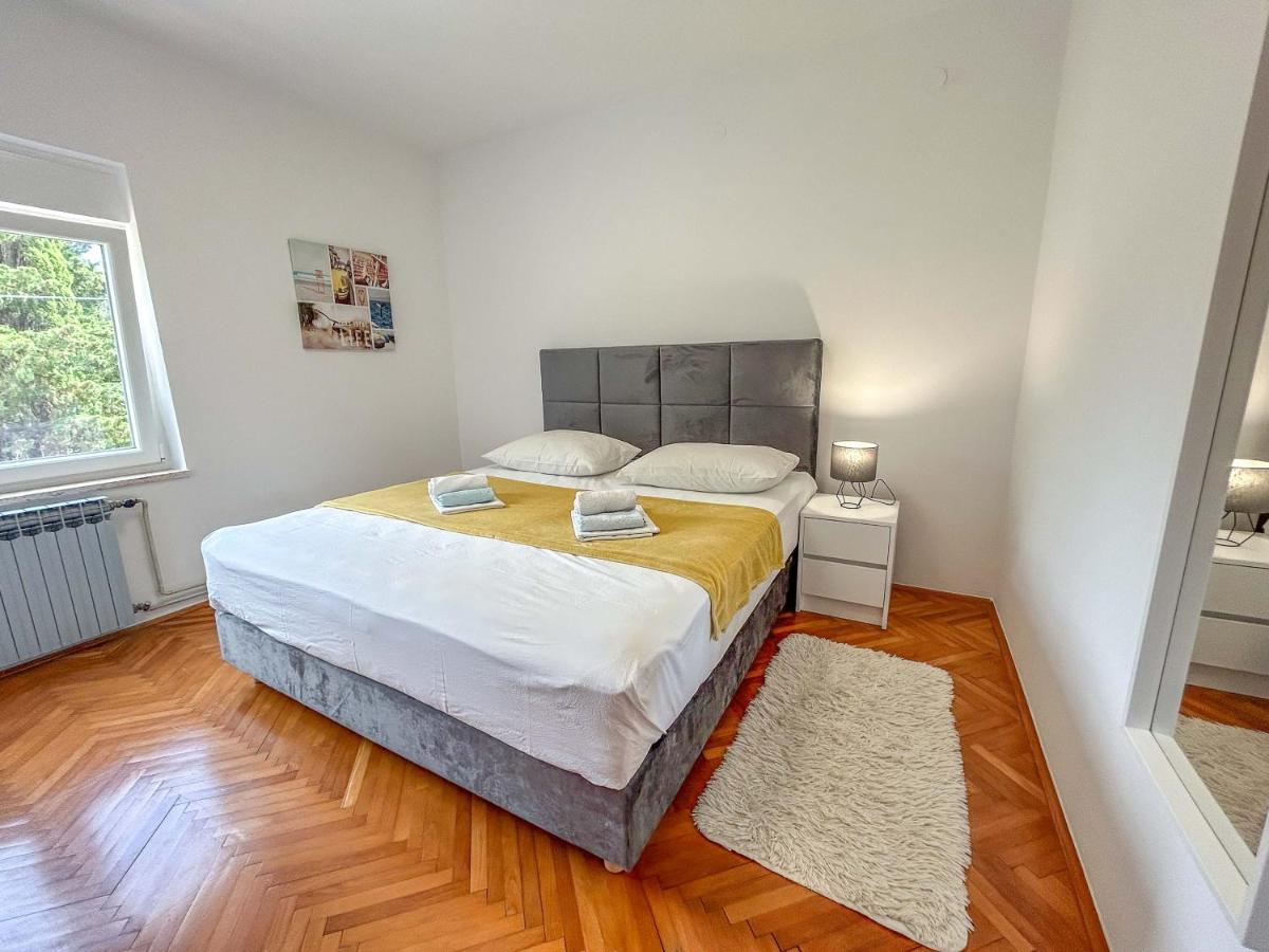 Apartmani Tatjana Novalja Extérieur photo