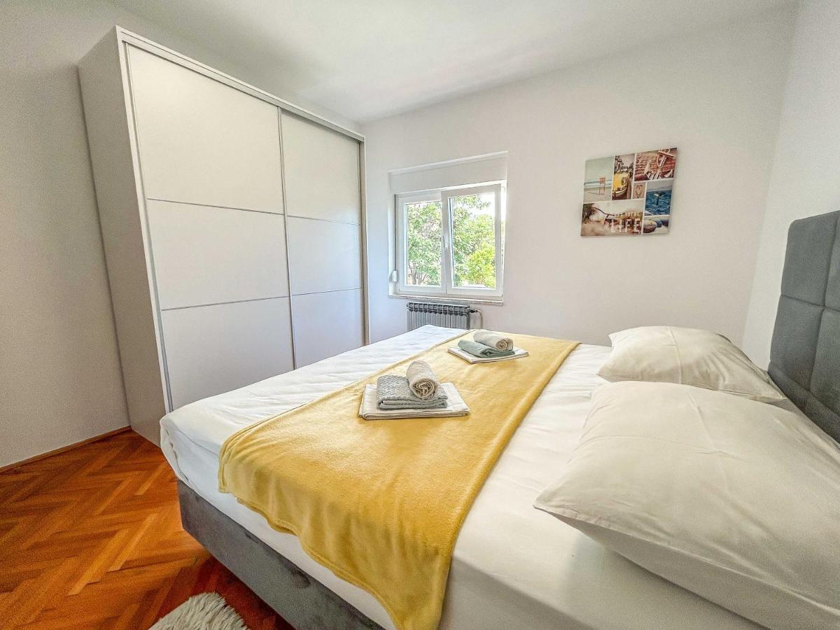 Apartmani Tatjana Novalja Extérieur photo