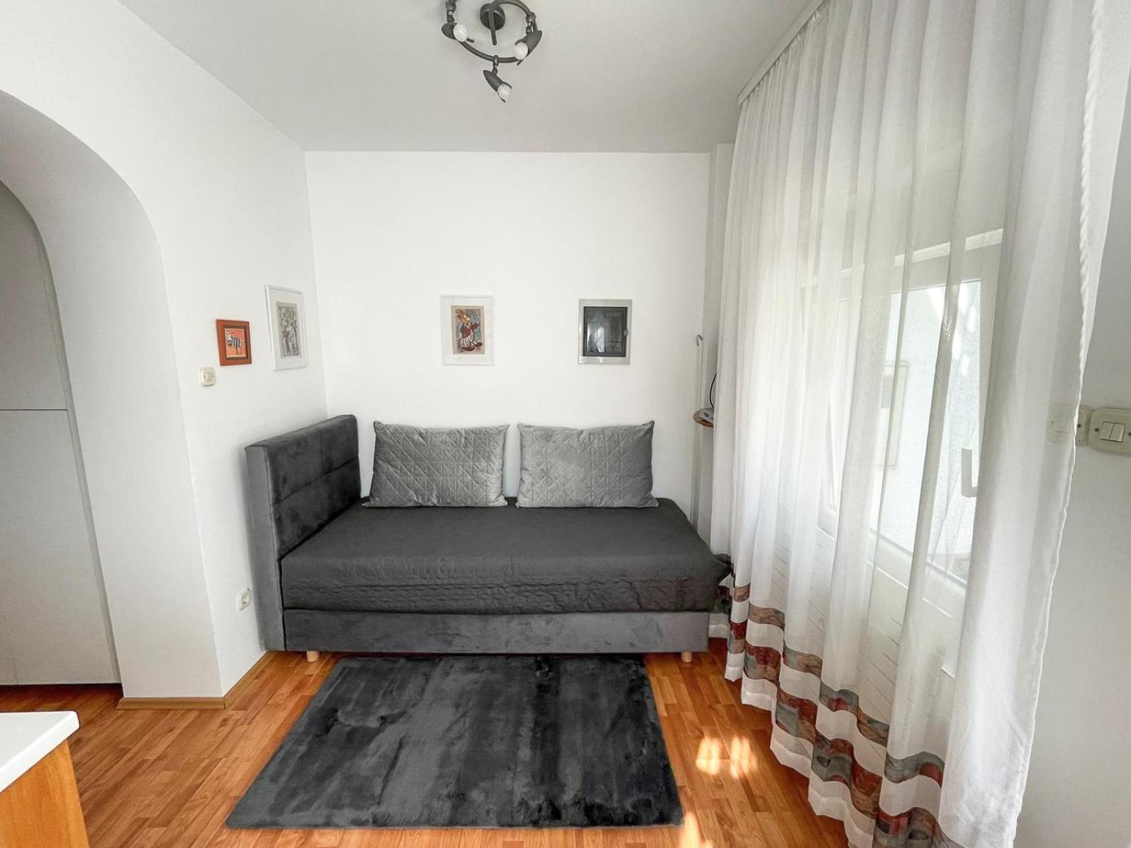 Apartmani Tatjana Novalja Extérieur photo